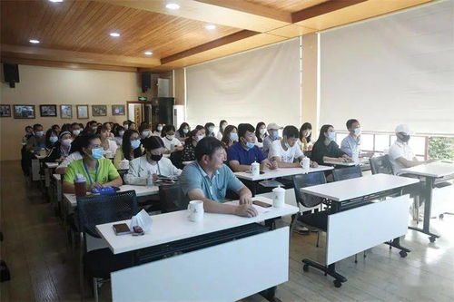 2021年玉溪市導游服務人員暨景區(qū)講解員培訓班成功舉辦，助力旅行社服務提質(zhì)升級
